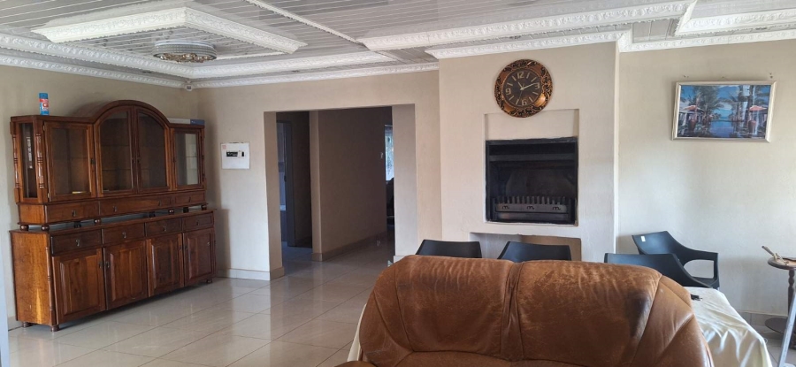 4 Bedroom Property for Sale in Chroompark Limpopo