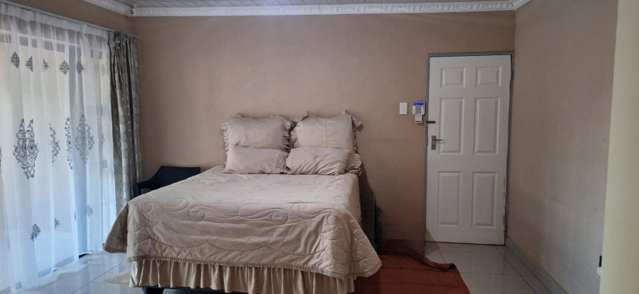 4 Bedroom Property for Sale in Chroompark Limpopo