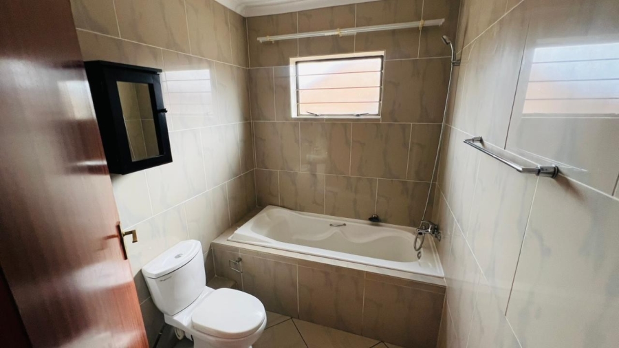 To Let 2 Bedroom Property for Rent in Vharanani Limpopo