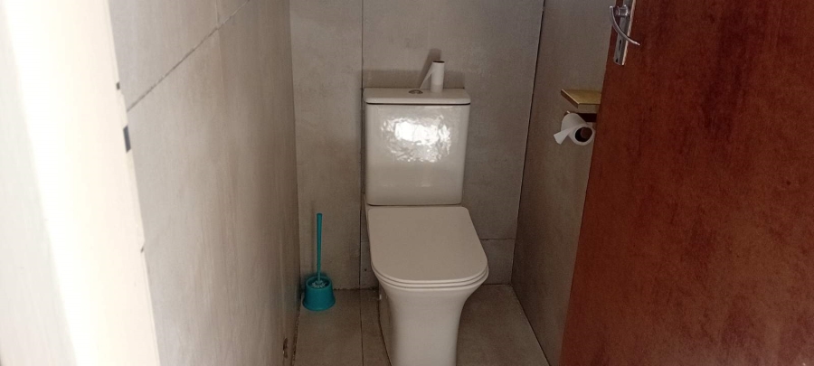 To Let 3 Bedroom Property for Rent in Flora Park Limpopo
