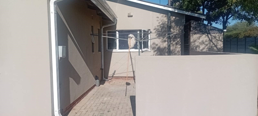 To Let 3 Bedroom Property for Rent in Flora Park Limpopo