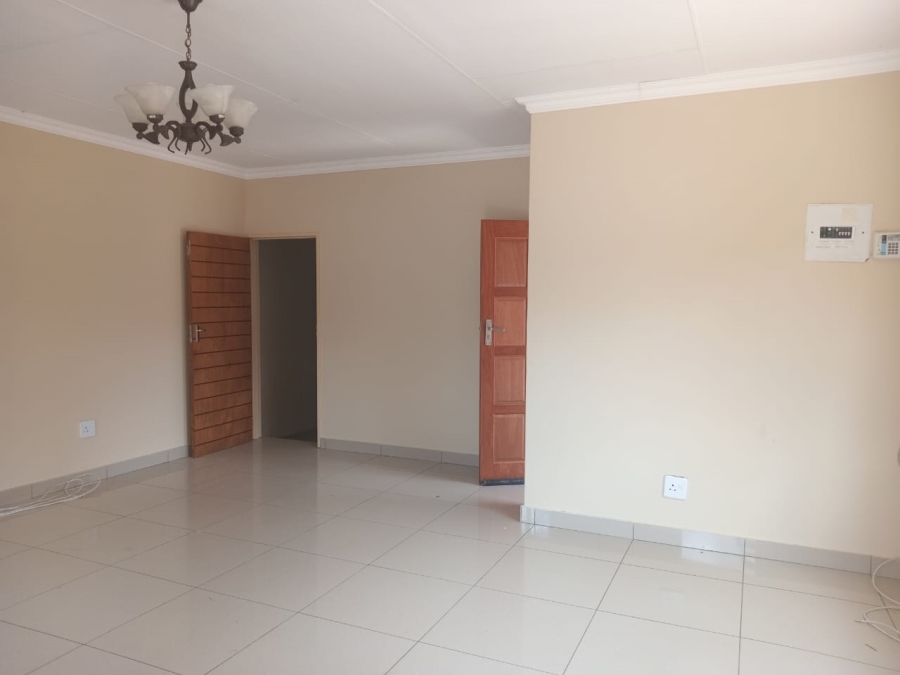 To Let 3 Bedroom Property for Rent in Waterberry Country Estate Limpopo