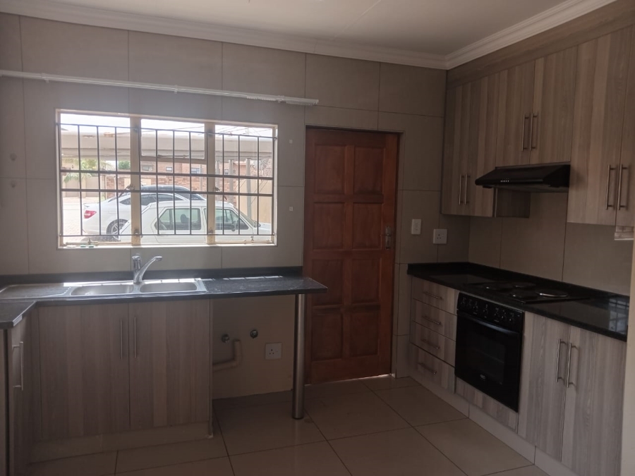 To Let 3 Bedroom Property for Rent in Waterberry Country Estate Limpopo