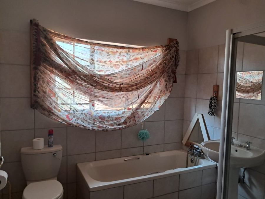 2 Bedroom Property for Sale in Thabazimbi Limpopo