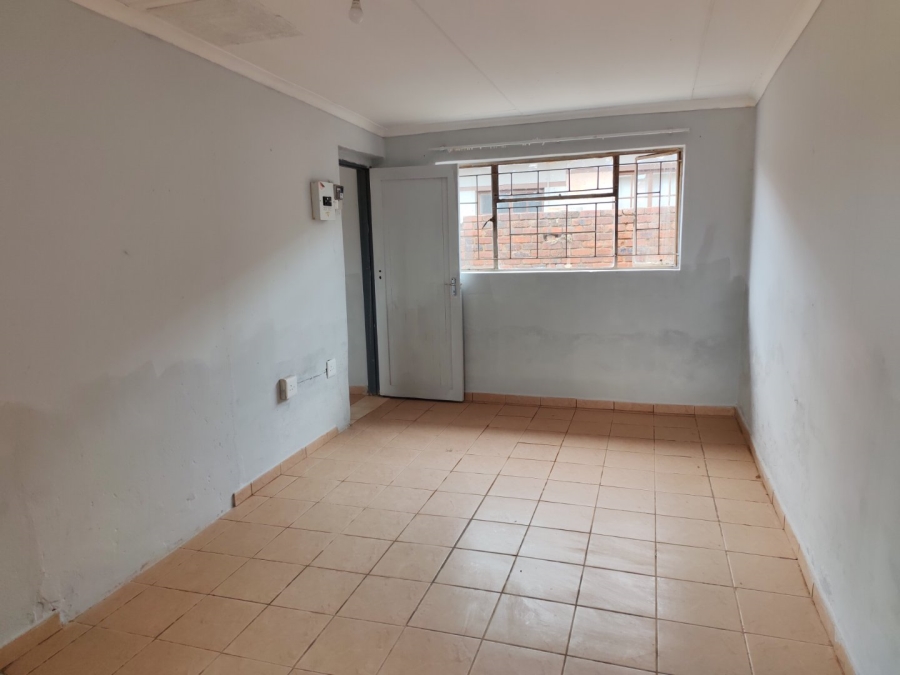 12 Bedroom Property for Sale in Modimolle Limpopo