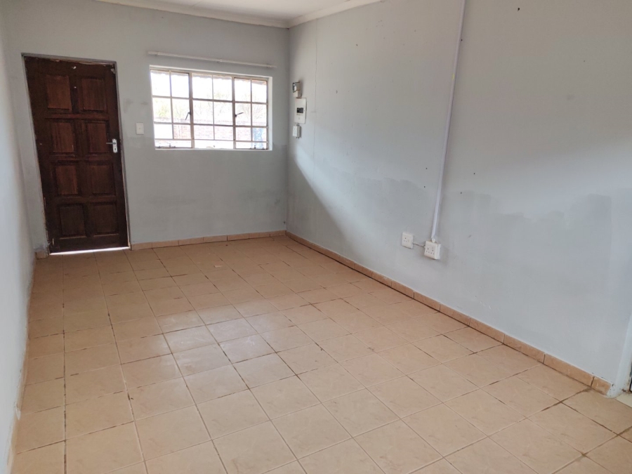 12 Bedroom Property for Sale in Modimolle Limpopo