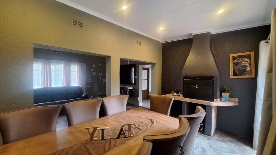 3 Bedroom Property for Sale in Kameeldoringpark Limpopo