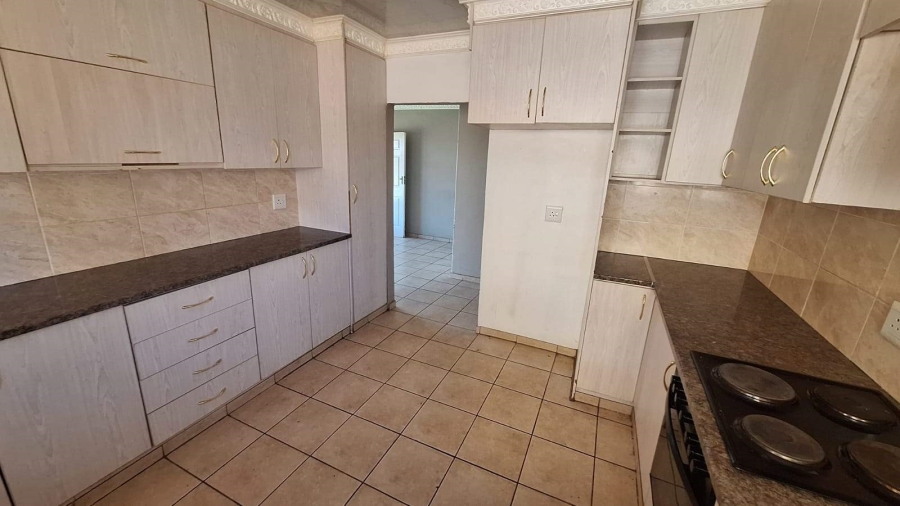 To Let 3 Bedroom Property for Rent in Chroompark Limpopo