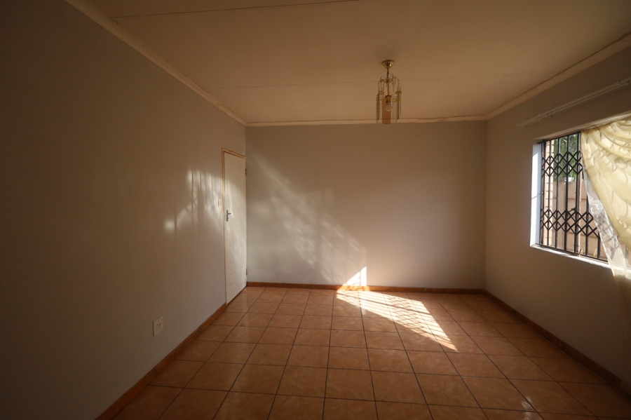 To Let 3 Bedroom Property for Rent in Ivydale Limpopo
