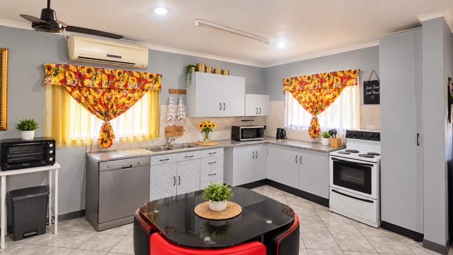 3 Bedroom Property for Sale in Chroompark Limpopo
