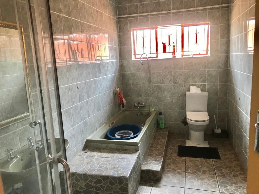 3 Bedroom Property for Sale in Seshego C Limpopo