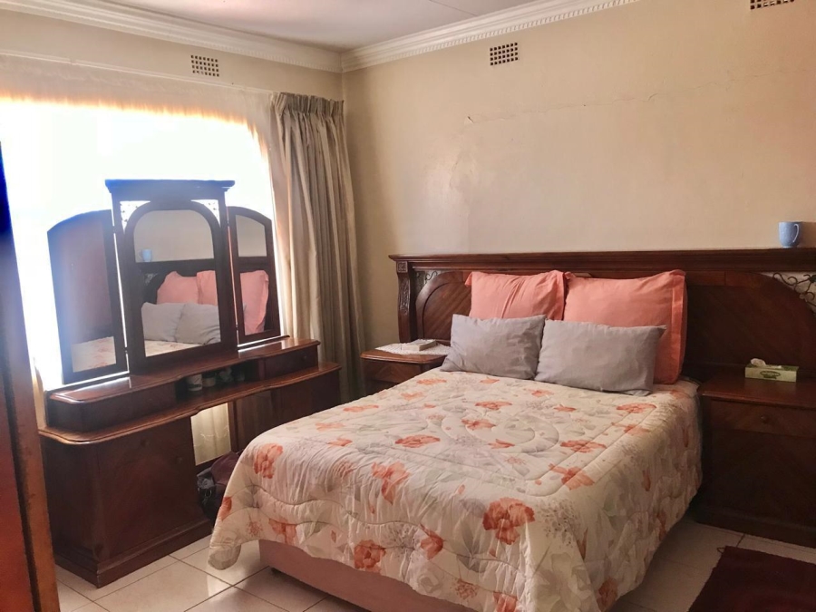 3 Bedroom Property for Sale in Seshego C Limpopo