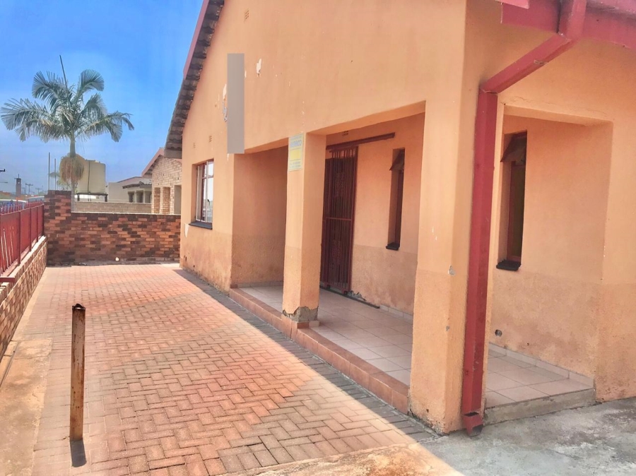 3 Bedroom Property for Sale in Seshego C Limpopo