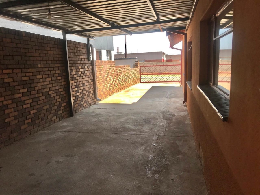 3 Bedroom Property for Sale in Seshego C Limpopo