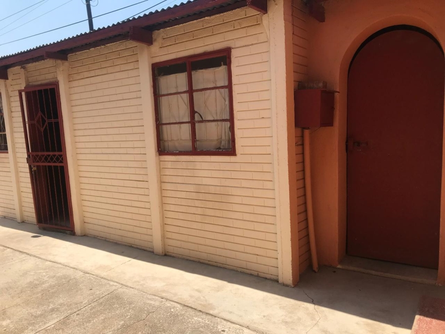 3 Bedroom Property for Sale in Seshego C Limpopo