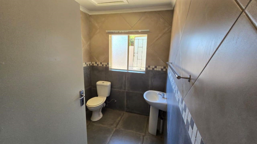 To Let 2 Bedroom Property for Rent in Polokwane Central Limpopo