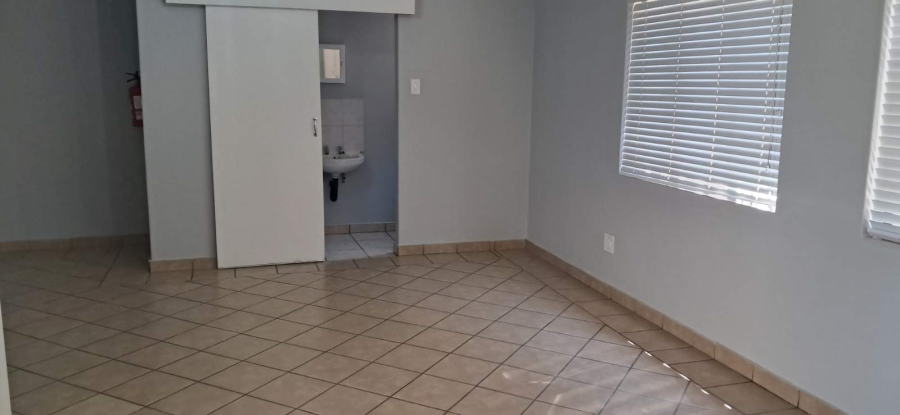 To Let 1 Bedroom Property for Rent in Polokwane Central Limpopo
