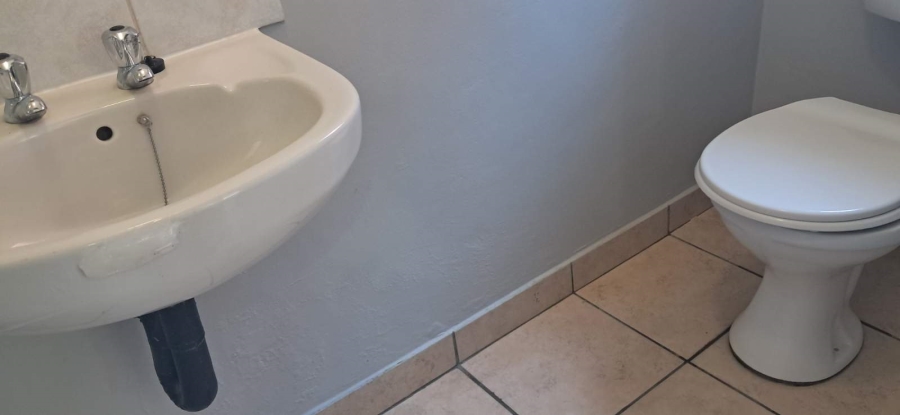 To Let 1 Bedroom Property for Rent in Polokwane Central Limpopo