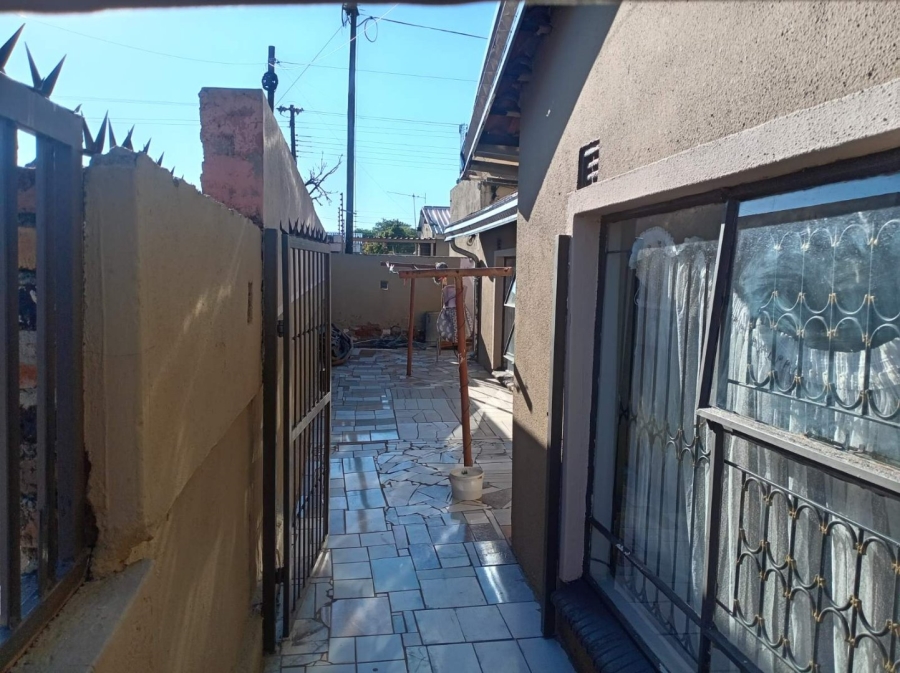 4 Bedroom Property for Sale in Seshego A Limpopo