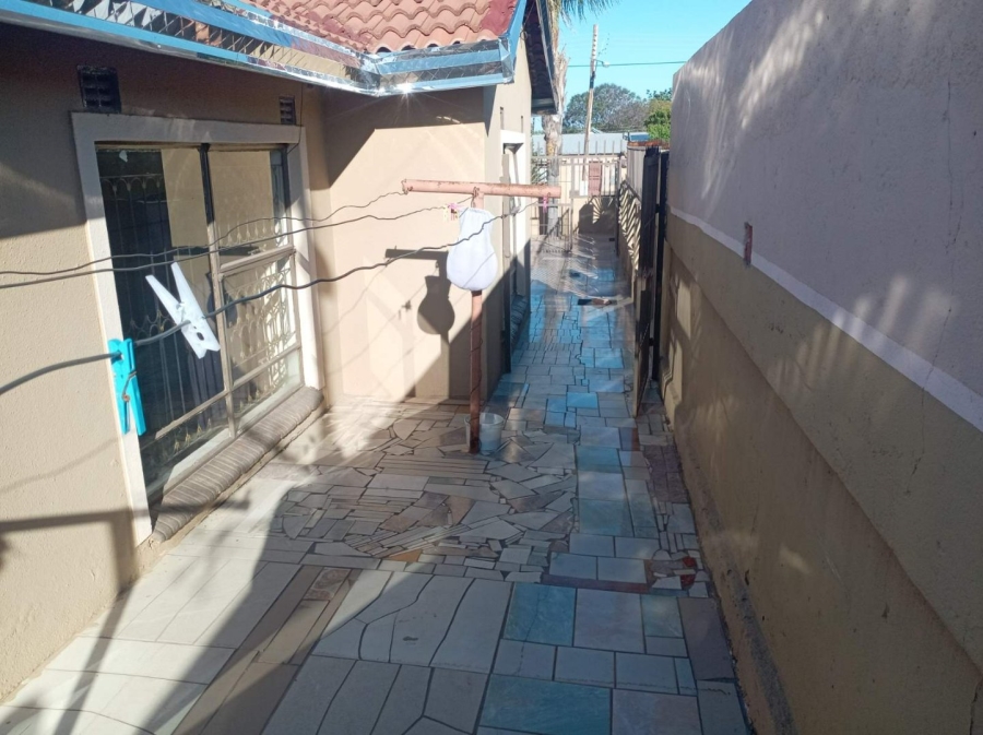 4 Bedroom Property for Sale in Seshego A Limpopo