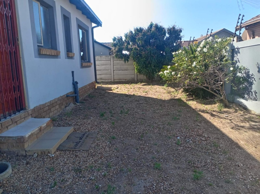 To Let 3 Bedroom Property for Rent in Lesedi Park Limpopo