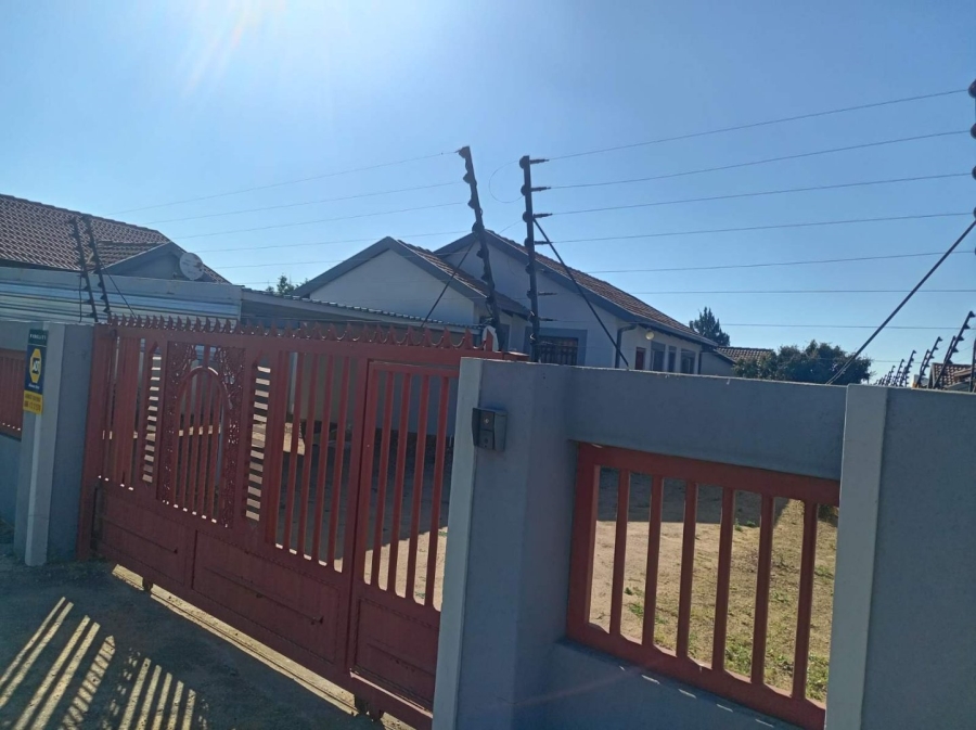 To Let 3 Bedroom Property for Rent in Lesedi Park Limpopo