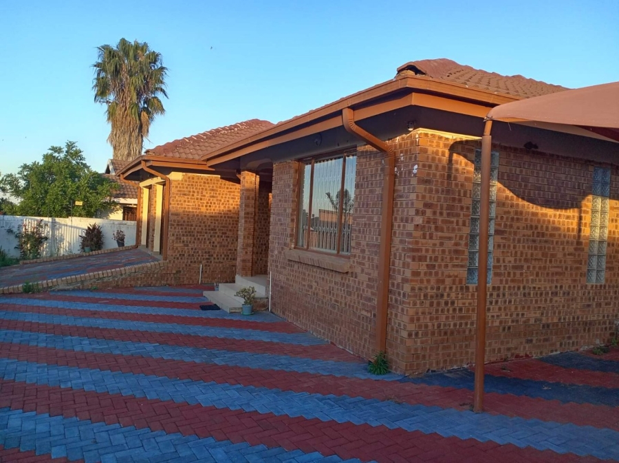 To Let 3 Bedroom Property for Rent in African Jewel Limpopo
