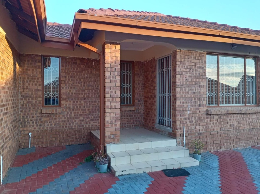 To Let 3 Bedroom Property for Rent in African Jewel Limpopo