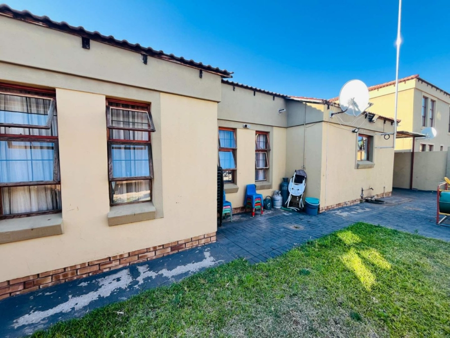 4 Bedroom Property for Sale in Bendor Limpopo