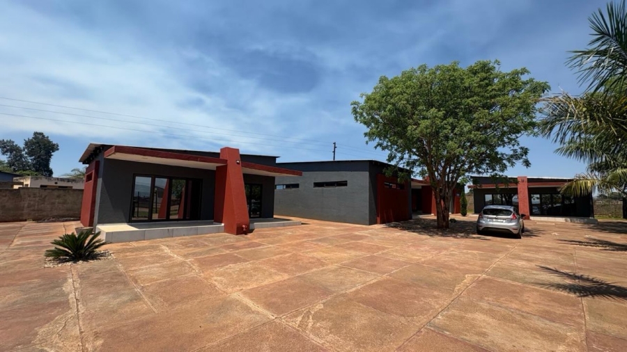To Let Commercial Property for Rent in Tzaneen Rural Limpopo