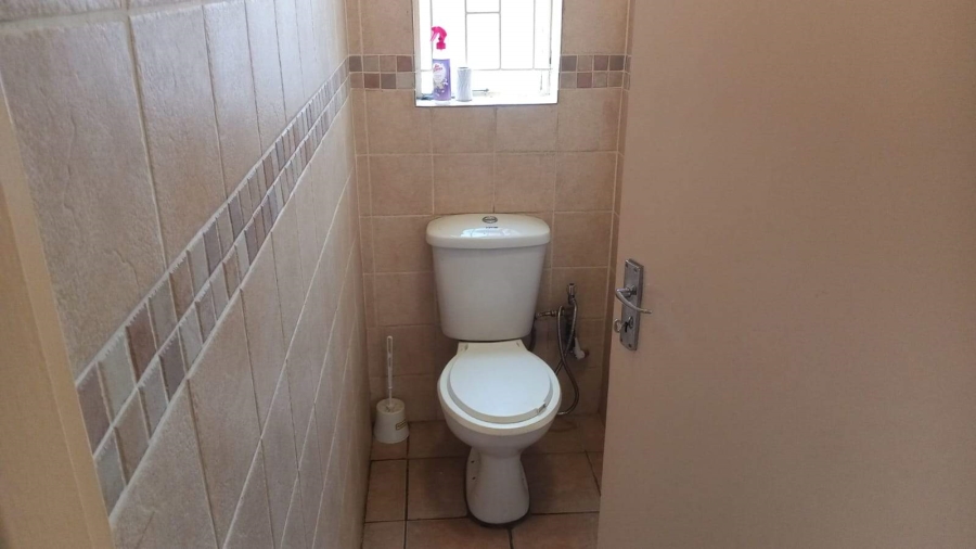 To Let 3 Bedroom Property for Rent in Annadale Limpopo