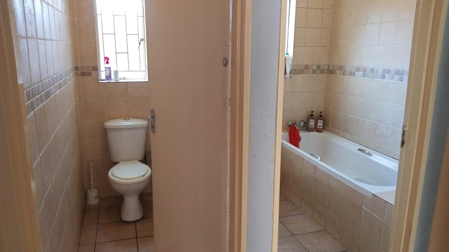 To Let 3 Bedroom Property for Rent in Annadale Limpopo