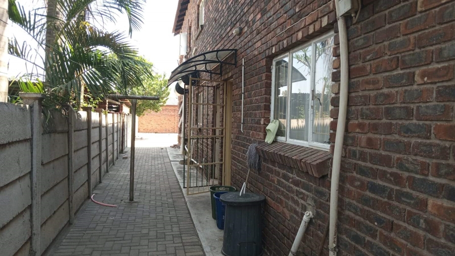 To Let 3 Bedroom Property for Rent in Annadale Limpopo