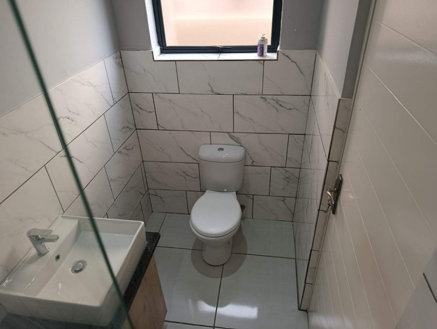 To Let 3 Bedroom Property for Rent in Bendor Limpopo