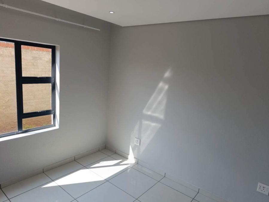 To Let 3 Bedroom Property for Rent in Bendor Limpopo