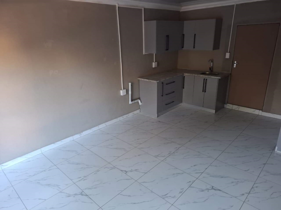 To Let 1 Bedroom Property for Rent in Fauna Park Limpopo