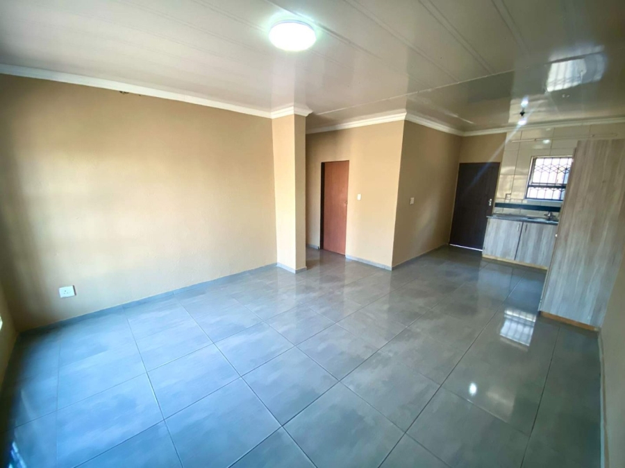 To Let 2 Bedroom Property for Rent in Chroompark Limpopo