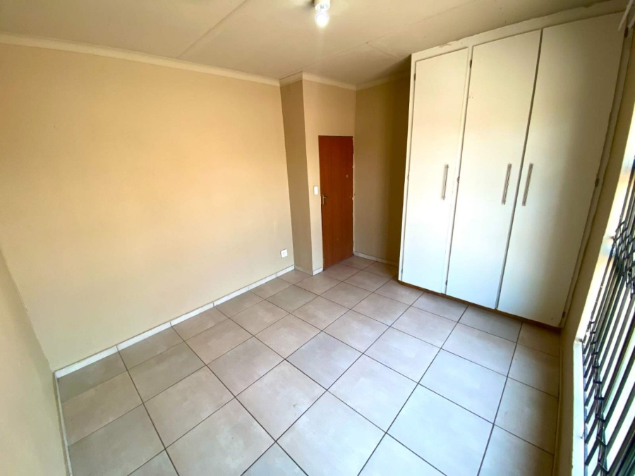 To Let 2 Bedroom Property for Rent in Chroompark Limpopo