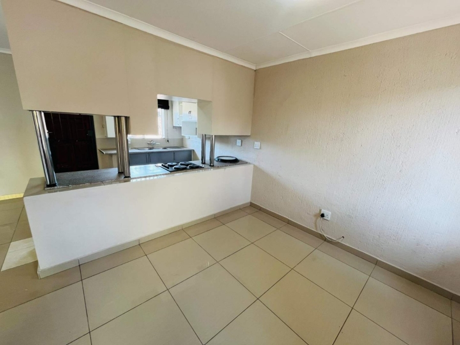 To Let 3 Bedroom Property for Rent in Flora Park Limpopo