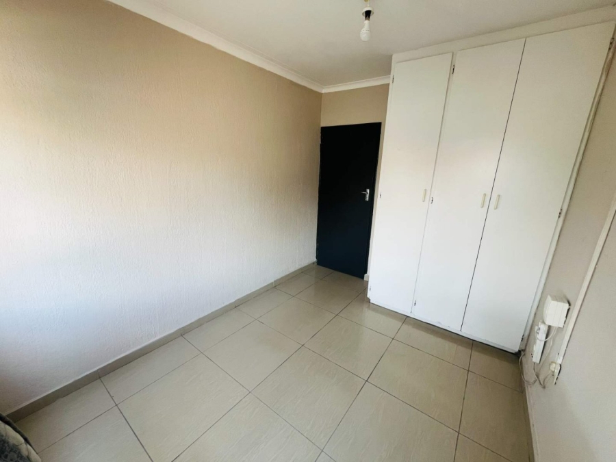 To Let 3 Bedroom Property for Rent in Flora Park Limpopo