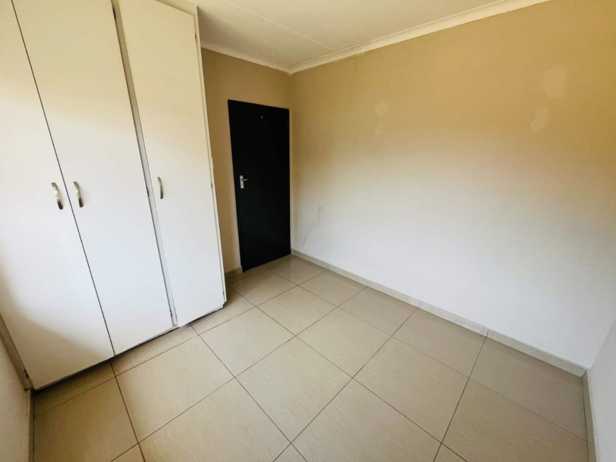 To Let 3 Bedroom Property for Rent in Flora Park Limpopo