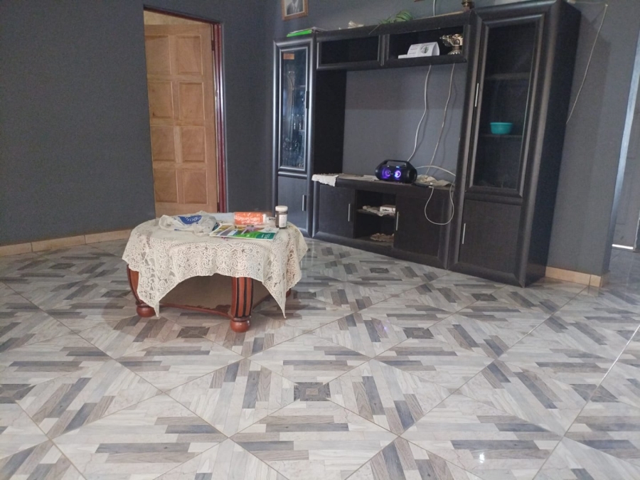 3 Bedroom Property for Sale in Kalkfontein A H Limpopo