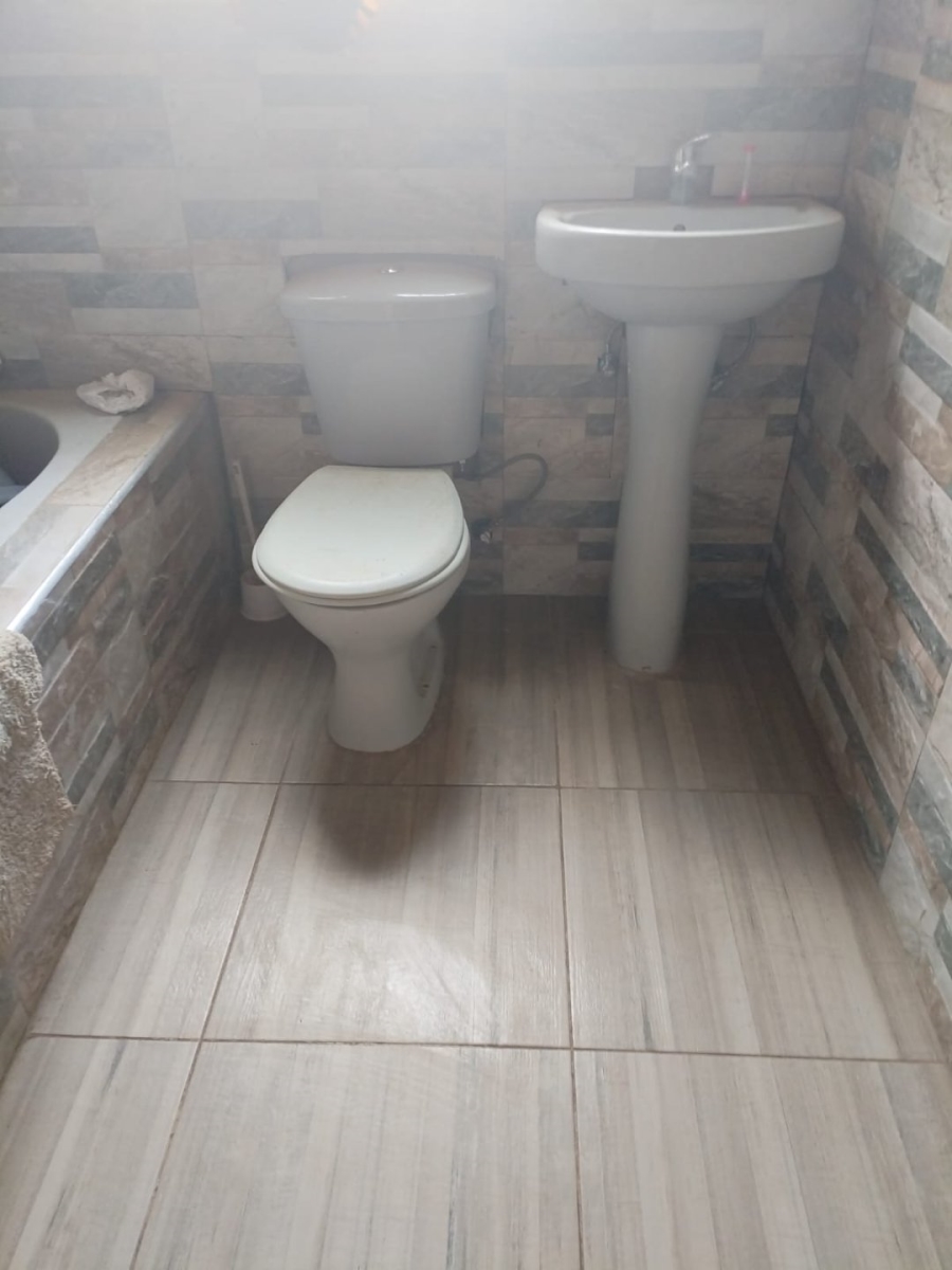 3 Bedroom Property for Sale in Kalkfontein A H Limpopo