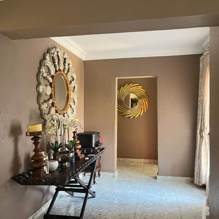 5 Bedroom Property for Sale in North View Estate Limpopo