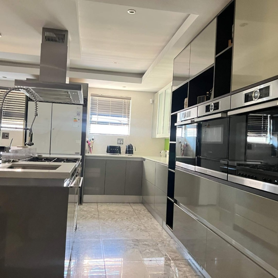 5 Bedroom Property for Sale in North View Estate Limpopo