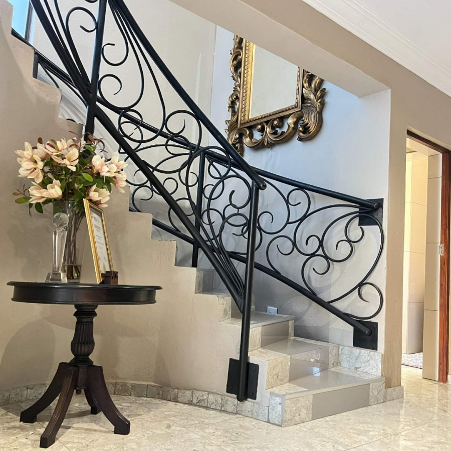 5 Bedroom Property for Sale in North View Estate Limpopo