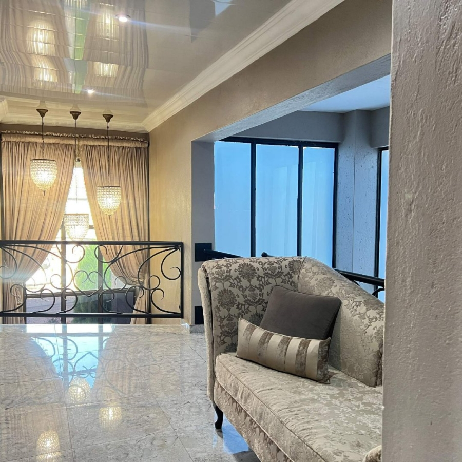 5 Bedroom Property for Sale in North View Estate Limpopo
