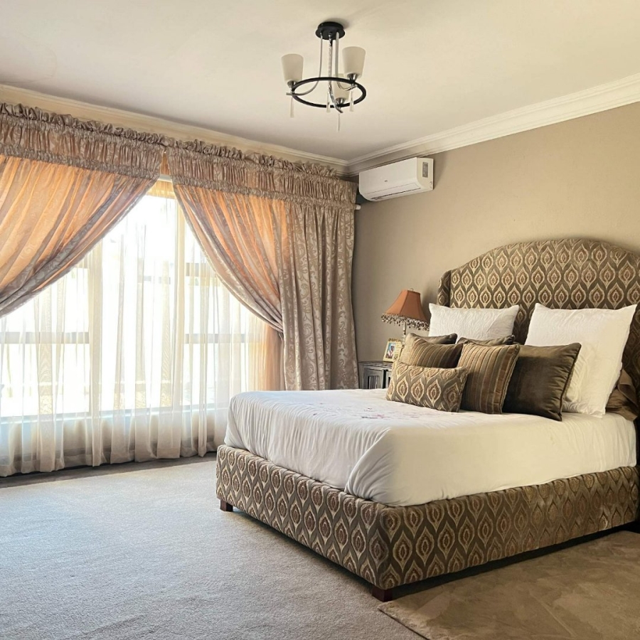 5 Bedroom Property for Sale in North View Estate Limpopo