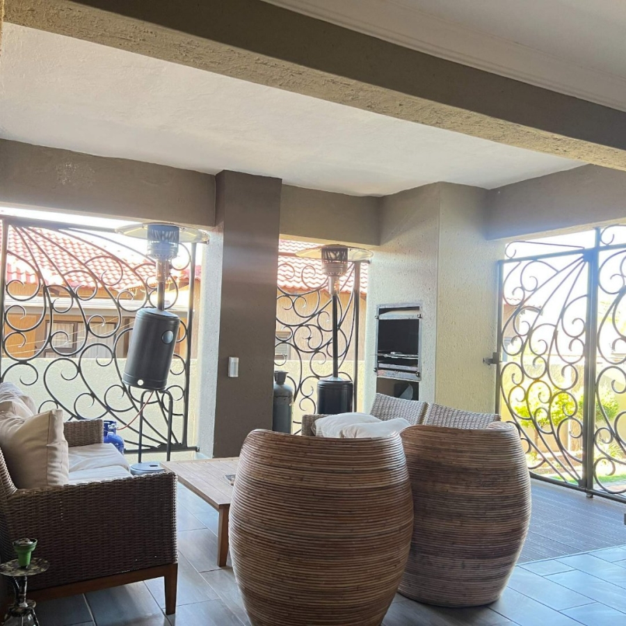 5 Bedroom Property for Sale in North View Estate Limpopo