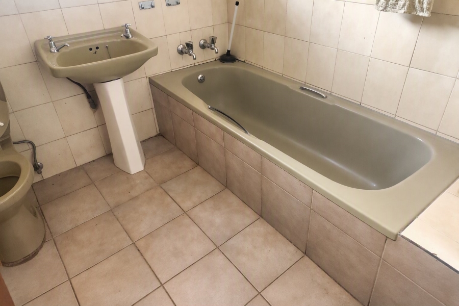 2 Bedroom Property for Sale in Polokwane Central Limpopo